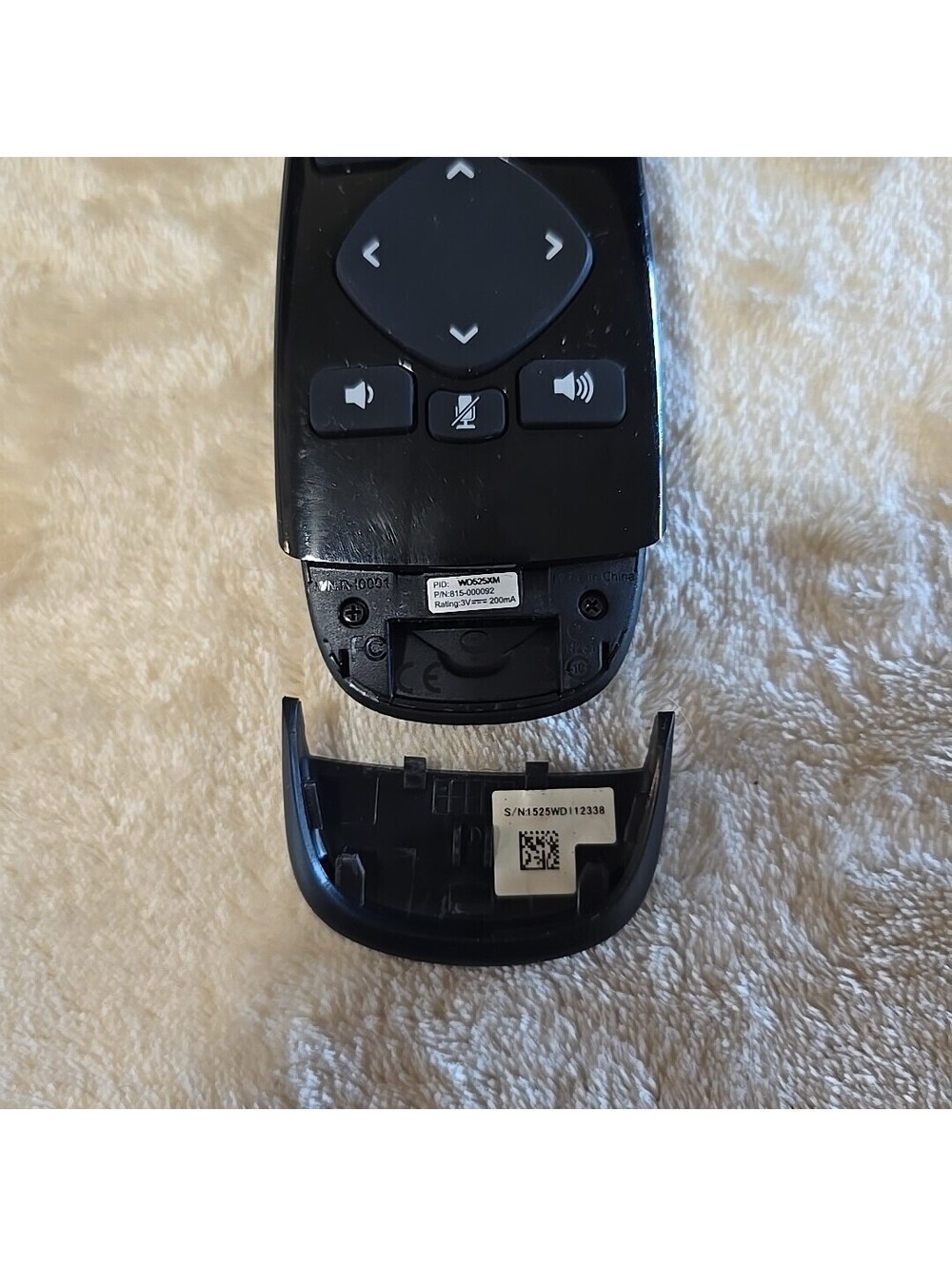 Logitech R-10001 Original Desktop Video Remote Control - Picture 4 of 5